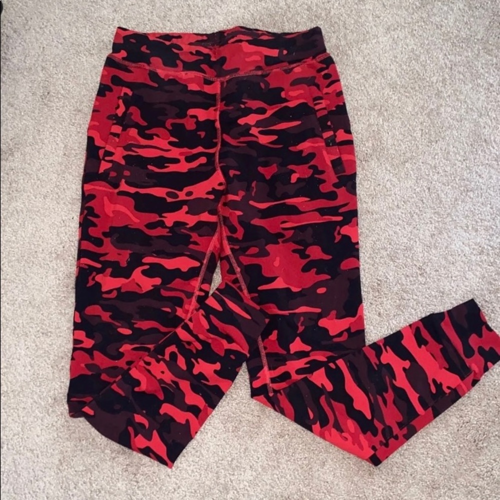Rare red camo Alphalete joggers